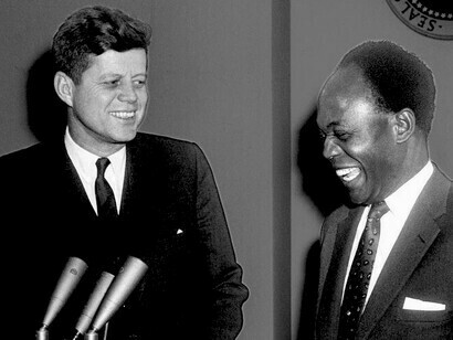 Kwame Nkrumah, então presidente do Gana, com o presidente dos EUA John F. Kennedy na Casa Branca, 8 de março de 1961