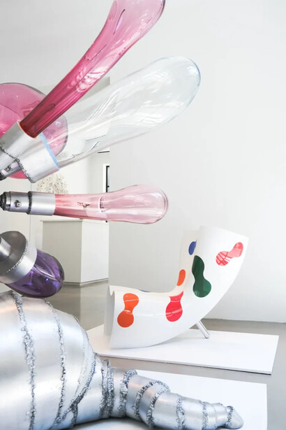 Various artists, Mélange! Exhibition view. Courtesy of Cristina Grajales Gallery