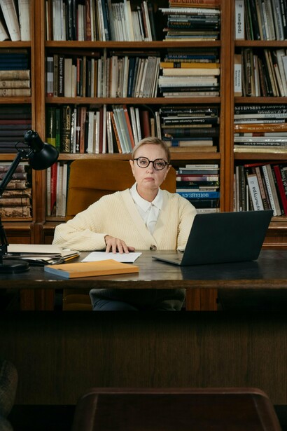 A razão da importância da biblioteca digital é que ela não pretende substituir o analógico ou o físico, mas sim ampliar e fortalecer o ecossistema de acesso à biblioteca