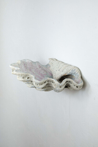 Shekel & Anubis Agency. Courtesy of Galerie Dix9 Hélène Lacharmoise