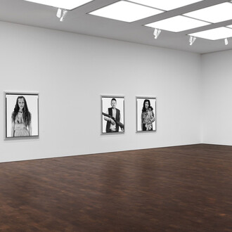 Richard Avedon, Facing west, exhibition view. Courtesy of Gagosian Gallery