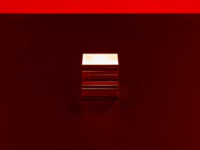 Alfredo Jaar, La fin du monde, exhibition view. Courtesy of La Patinoire Royale Bach