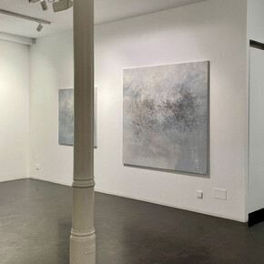 Marianna Gioka, Topography of the mind II, vista de exhibición. Cortesía de Galería Ponce+Robles 