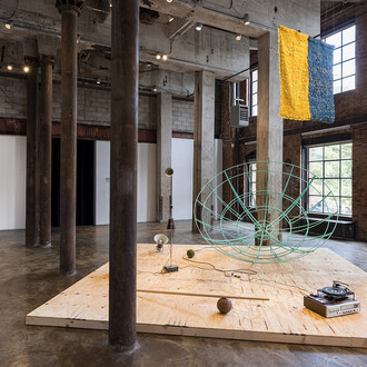 Armando Guadalupe Cortés, Dead parrot radio, exhibition view. Courtesy of Smack Mellon