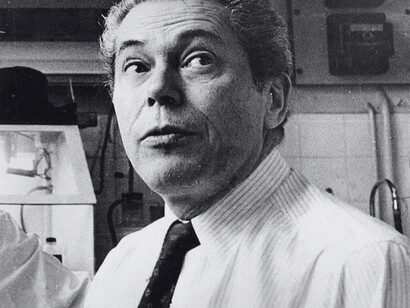 Entre observation et questionnement, la curiosité de Jacques Monod est toujours en éveil