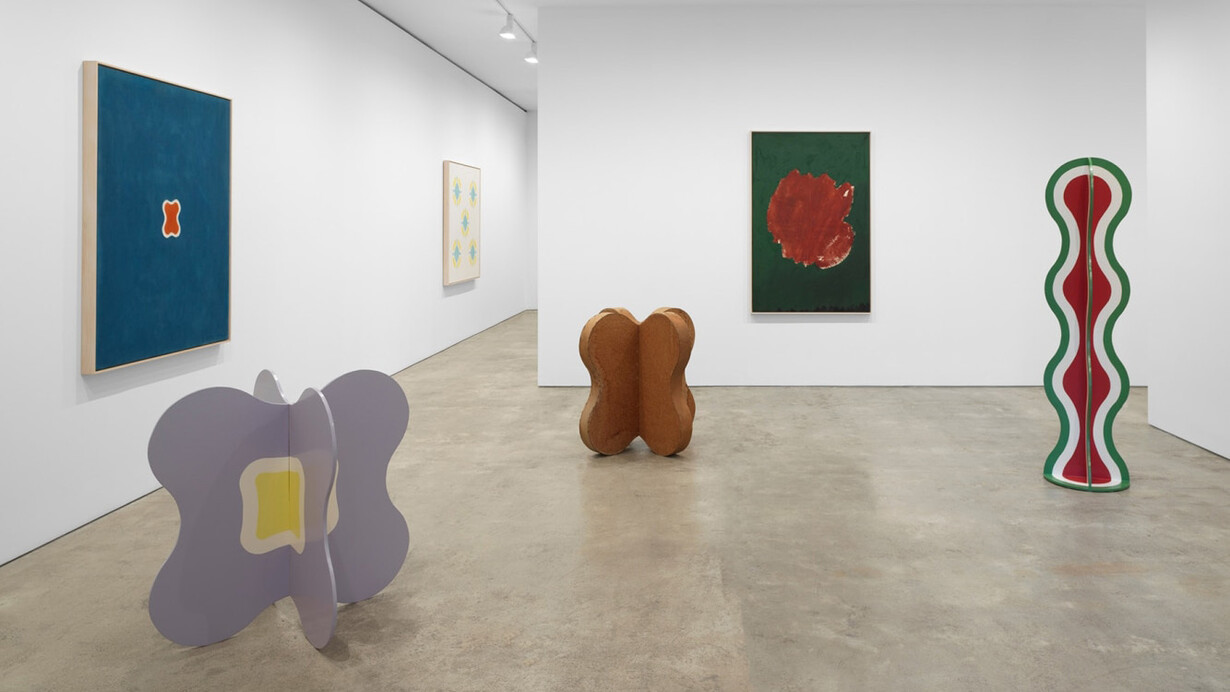 Paul Feeley, The shape of things, exhibition view. Courtesy of Garth Greenan Gallery
