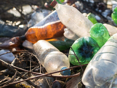 Cambiar de lógica es cuando una parte creciente de la energía se genera a partir de residuos sólidos, neumáticos y aguas residuales tratados con tecnologías limpias, sin emisiones tóxicas