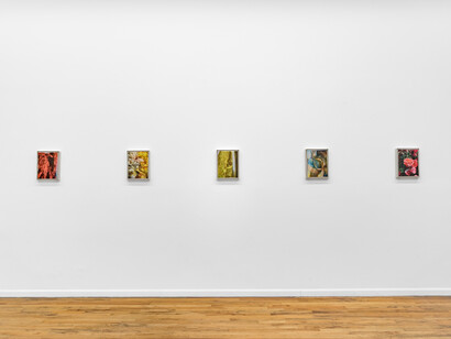 Lauren Spencer King, In pursuit, exhibition view. Courtesy of Regards Gallery