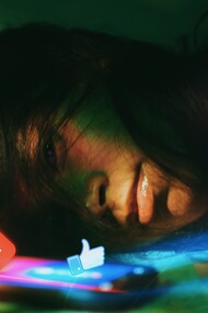 Dissonance cognitive. Elle a lieu lorsqu'une personne expose une opinion ou a un comportement qui n’est pas en accord avec ce qu'elle pense d'elle-même, de ses opinions et de ses comportements