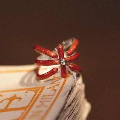 Lavs Vitae ring in 925 silver with red guilloche enamel, Palmerio 1932