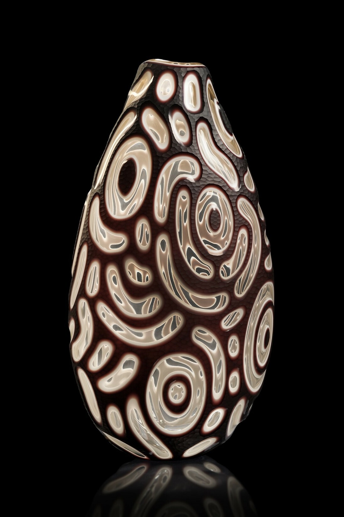 Pietro & Riccardo Ferro, Plate #43 - Murano Glass, 2021, Hand Blown and Hand Carved Murano glass - 3 Layers