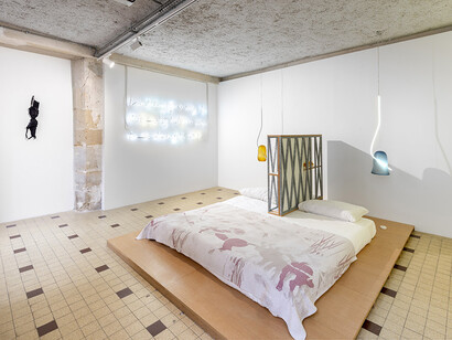 Various artists, Pièces à vivre, exhibition view. Courtesy of Galleria Continua