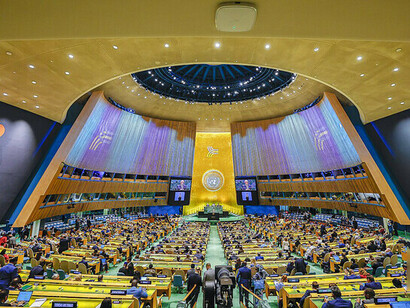 Eighty years after its creation, the United Nations is aging under the burden of its own ineffectiveness, paralyzed by vetoes and power alliances