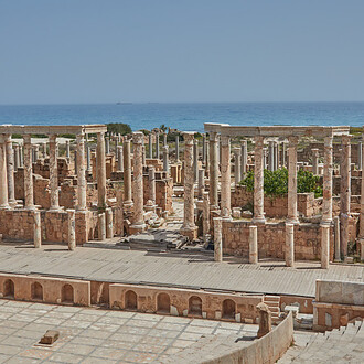 Age old cities. Courtesy of Arab World Institute