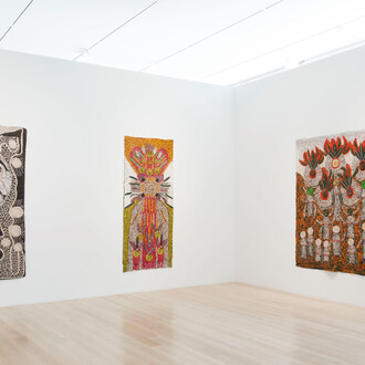 Sanaa Gateja, Language of we, vista de exhibición. Cortesía del Instituto de Arte Contemporáneo de Miami