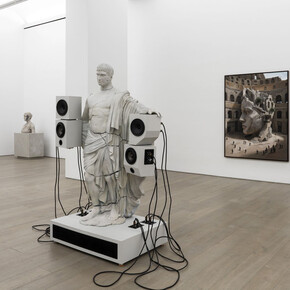 Daniel Arsham, Various thoughts, exhibition view. Courtesy of Galleries Perrotin