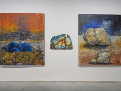 Ivan Pavle, Wandering through the labyrinth, exhibition view. Courtesy of Danubiana