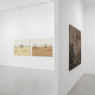 Marina Schroeder, Não se toca sem algum risco o íntimo das coisas, exhibition view. Courtesy of Aura Gallery