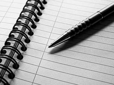 Molti dei suoi libri raccontano storie di persone fragili ma capaci di riscatto e dignità