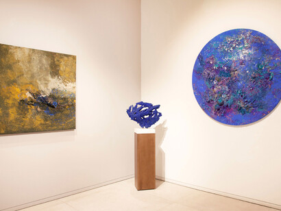 Cristina Babiloni, Ecos de vida, exhibition view. Courtesy of Opera Gallery