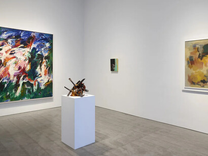 Various artists, West coast women of abstract expressionism, exhibition view. Courtesy of Berry Campbell 