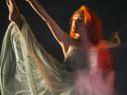 Alguns estudiosos sugerem que a praga foi ligada a práticas religiosas populares. São Vito era tradicionalmente invocado contra convulsões e distúrbios nervosos. Assim, os dançarinos podem ter acreditado que estavam possuídos ou punidos pelo santo, o que reforçava o comportamento coletivo



