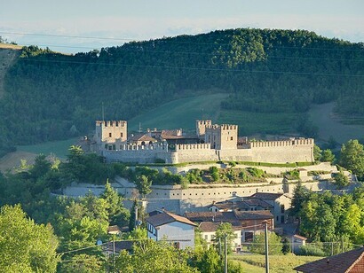 Castello di Montesegale (PV), Italia