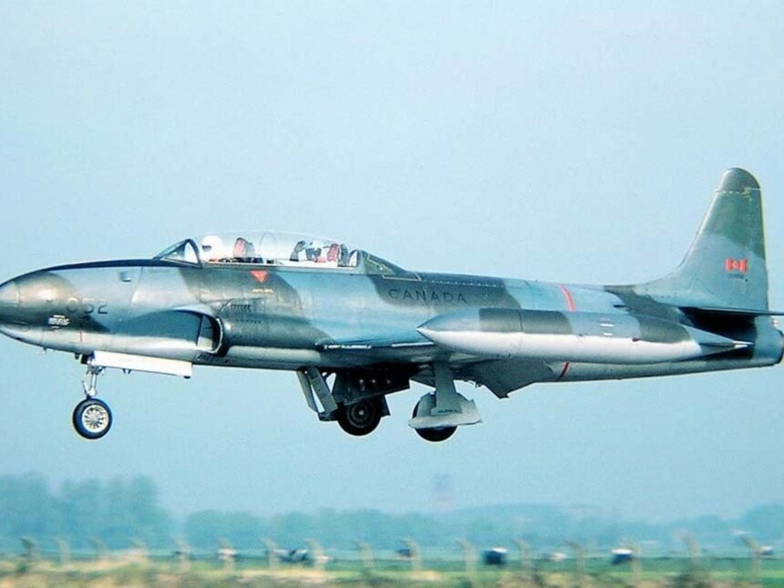 カナダ軍  CANADIAN AIR FORCE TYPE IV Thule Air Base Hosts Operation NOBLE DEFENDER > North American