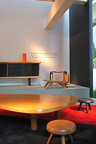 Charlotte Perriand: table and chairs, Grand Palais, 2008, France
