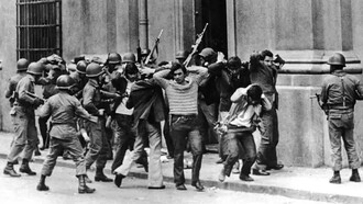 A cincuenta años del golpe cívico-militar de 1976, el ejercicio de la memoria vuelve a recordarnos que el terror de Estado dejó heridas profundas que aún interpelan a la sociedad argentina