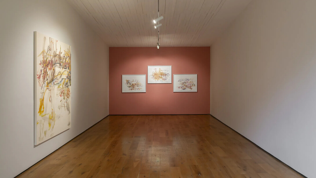 Carmen Neely, un vestigio más allá de la vida del cuerpo, vista de exhibición. Cortesía de Galería Mariane Ibrahim  