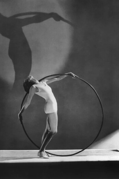 George Hoyningen-Huene, Swimwear with hula hoop, Miss E. Carise (detail), 1930. Courtesy of Jaeger Art
