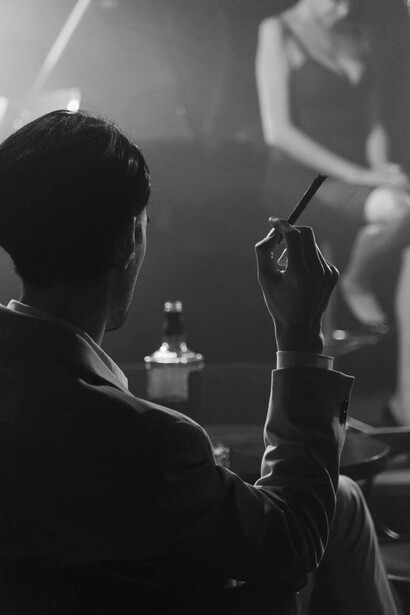 El swing de las grandes bandas marcó la infancia, cuando las voces de Louis Armstrong y Ella Fitzgerald sonaban en casa como un ritual heredado