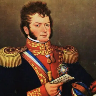 Bernardo O'Higgins Riquelme, nació el 20 de agosto de 1778 en Chillán Viejo. Fue exiliado a Lima en 1823, donde el Estado peruano le otorgó una hacienda en la que pasó sus últimos años. En 1842, el general y entonces Presidente de la República Manuel Bulnes, lo autorizó a volver a Chile, pero falleció antes, en los preparativos para el regreso, el 24 de octubre de 1842