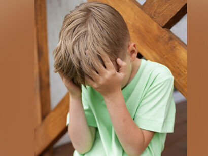 La contaminación ambiental aumenta el riesgo de problemas emocionales (depresión, ansiedad...) en los niños, mientras que la presencia de espacios verdes cerca de ellos es beneficiosa