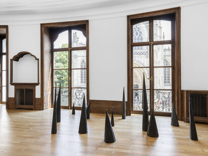 Patricia Ayres, Though poppies grow, exhibition view. Courtesy of Mendes Wood DM Gallery
