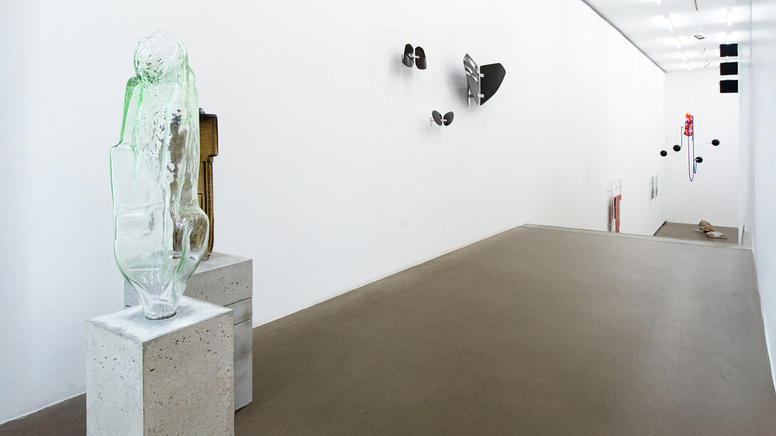 Various artists, Showcase, exhibition view. Courtesy of Galerie Eigen + Art