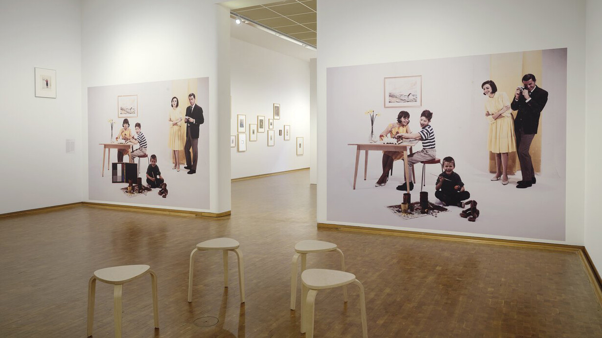 Smile! Wie das lächeln in die fotografie kam, ausstellungsansicht. Mit freundlicher genehmigung des Museum Ludwig