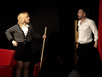 Giusto a metà, vista della performance. Cortesia del Piccolo Teatro di Prova