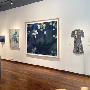 Various artists, ew works | Old friends, exhibition view. Courtesy of Momentum Gallery