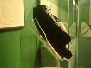 A side profile of the Idol showing stacked faces — Some researchers interpret these as a spiritual hierarchy or ancestral lineage, Russia