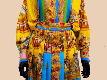 Lo stile di Gianni Versace esaltava sensualità, sicurezza, e glamour