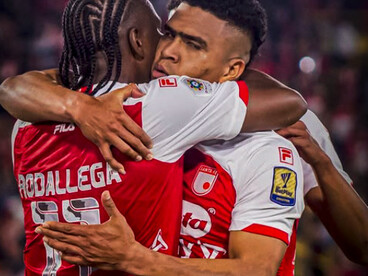 La trayectoria del delantero, con pasos por múltiples ligas y momentos decisivos como el gol que salvó al Wigan del descenso, refuerza la idea de que la experiencia es un capital deportivo subestimado