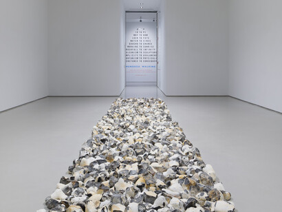 Richard Long, Full moon, exhibition view. Courtesy of Sperone Westwater
