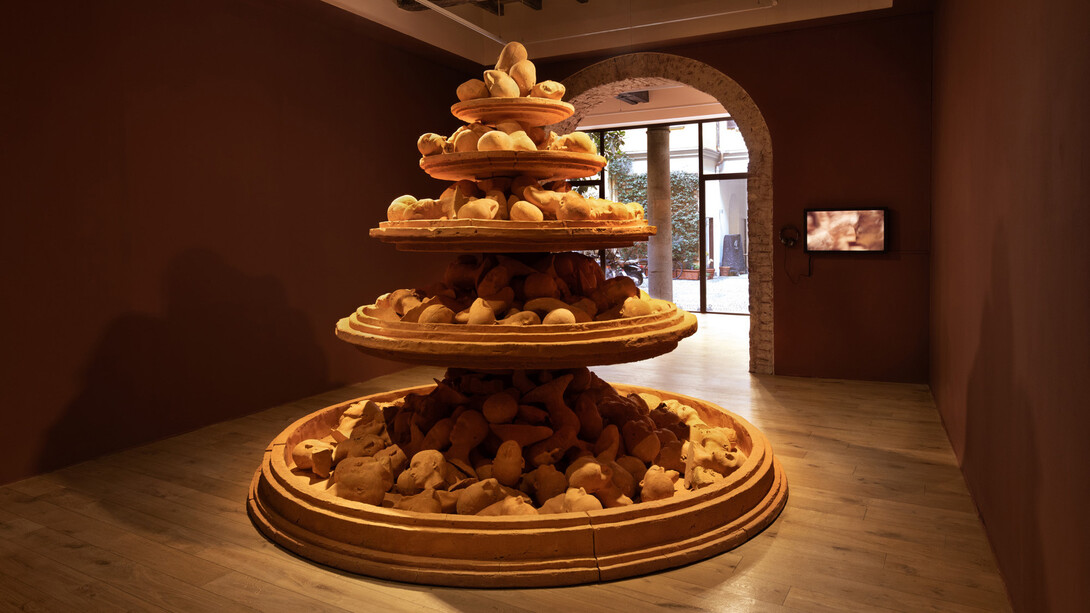 Levi van Veluw, Erosion of memory, exhibition view. Courtesy of the Secci Gallery