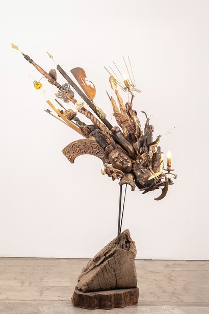 Gregory Halili, Liberty leading the people (After Delacroix) (comet XIX), 2024-25. Courtesy of Silverlens