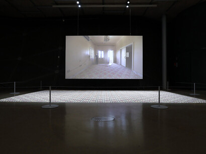 Unseen futures to come. Fall, exhibition view. Courtesy of Kunsthaus Graz