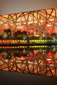 Estádio Nacional de Pequim, popularmente chamado Ninho de Pássaro