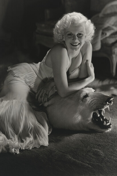 George Hurrell, Jean Harlow, 1934. Courtesy of the National Portrait Gallery 