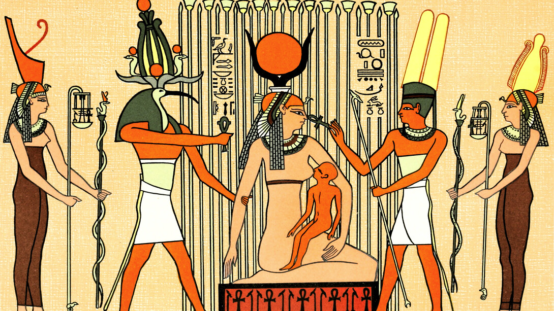 Há mistérios que sobrevivem ao tempo. Na penumbra das civilizações antigas, quando o divino ainda tinha corpo de mulher, Ísis reinava com um poder que unia magia, cura e sabedoria ancestral. Deusa egípcia dos mil nomes, senhora da vida e da morte, do amor e do luto, ela atravessou milênios vestida de silêncio como uma vibração subterrânea: uma recordação do tempo em que o divino era feminino